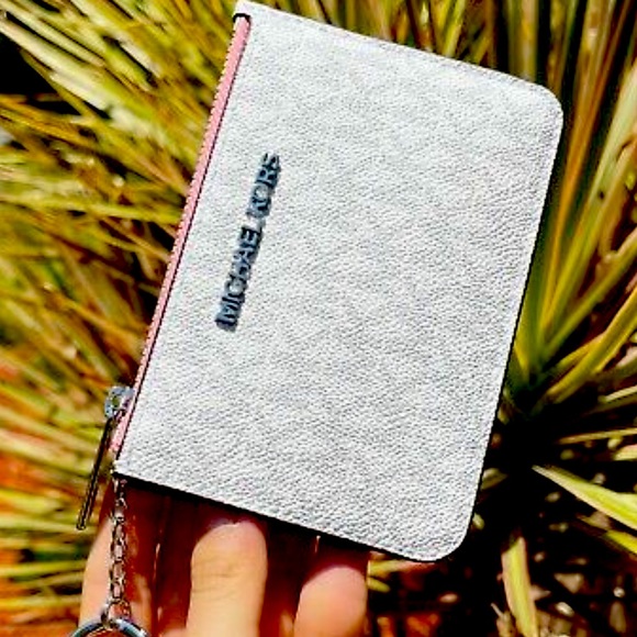 Michael Kors Jet Set Travel Small Coin Pouch ID